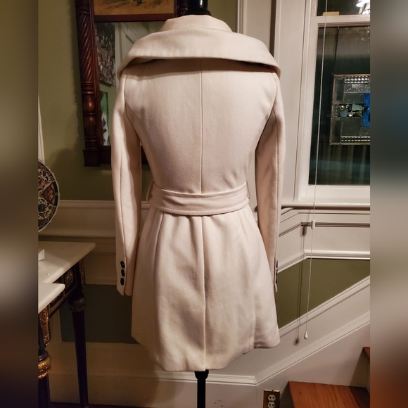 BeBe wool Winter White double-breasted coat with dramatic collar sz M - Picture 7 of 16